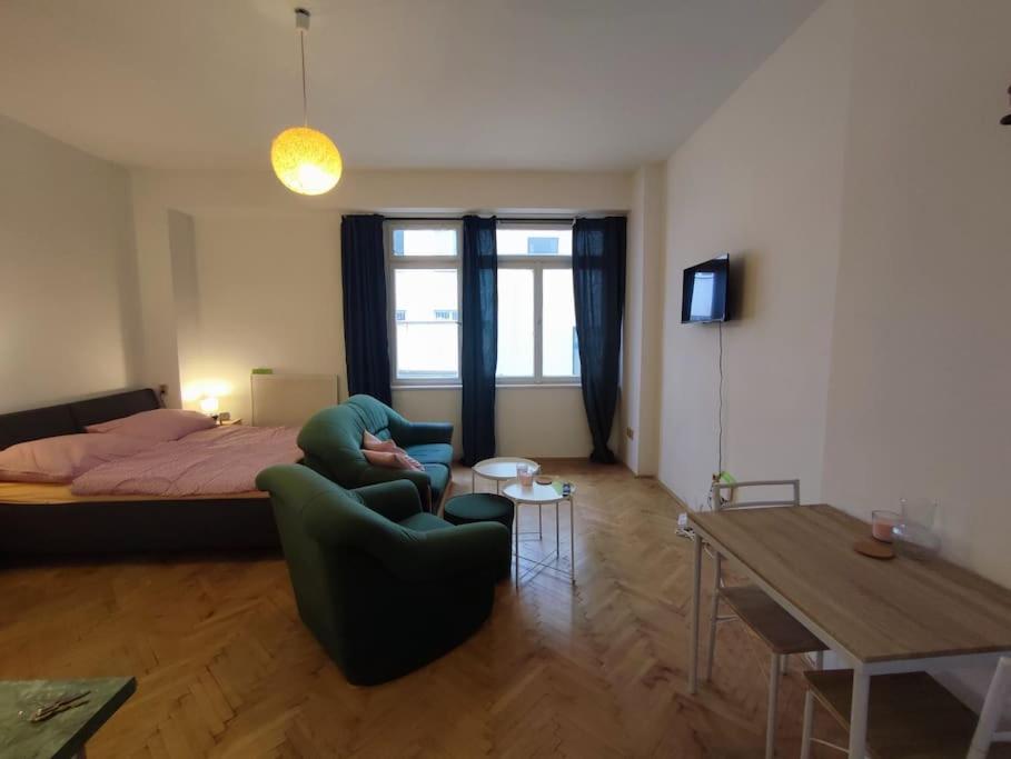 Cosy Warm Apartment In The Heart Of Prague. Екстериор снимка